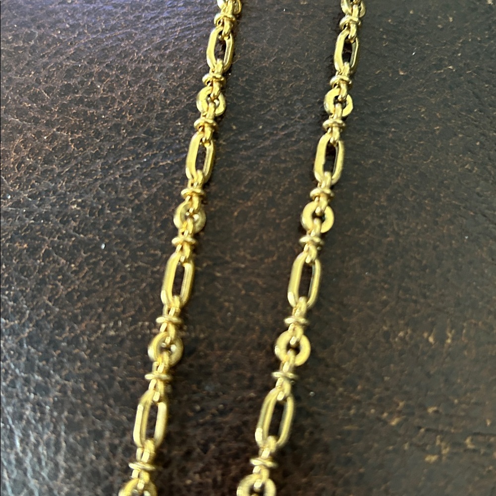 Elegant 24” Monet Gold Chain Necklace